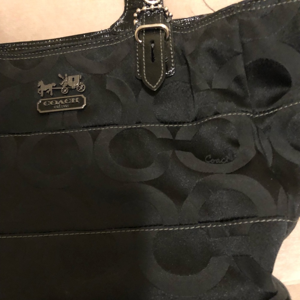 Medium Size Coach Black “Block C” Pattern - image 2